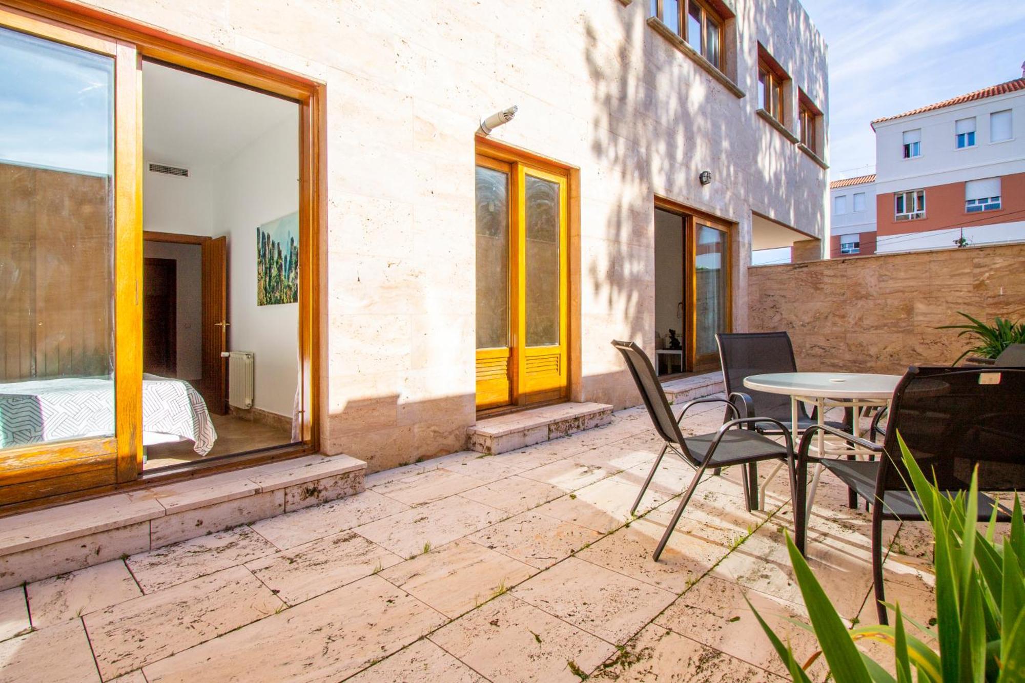 Apartamentos Villablino Arturo Soria Madrid Exterior photo
