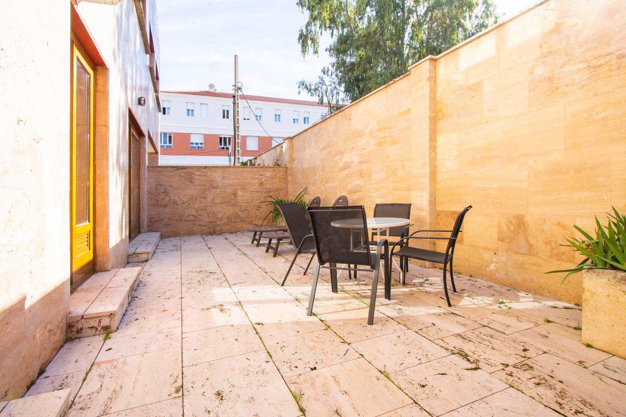 Apartamentos Villablino Arturo Soria Madrid Exterior photo