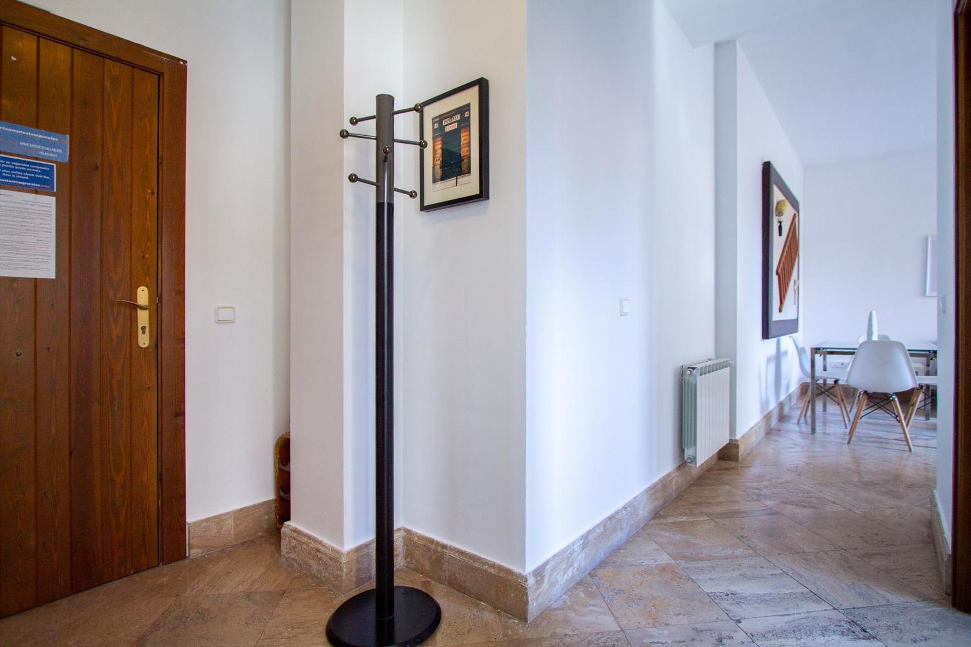 Apartamentos Villablino Arturo Soria Madrid Exterior photo