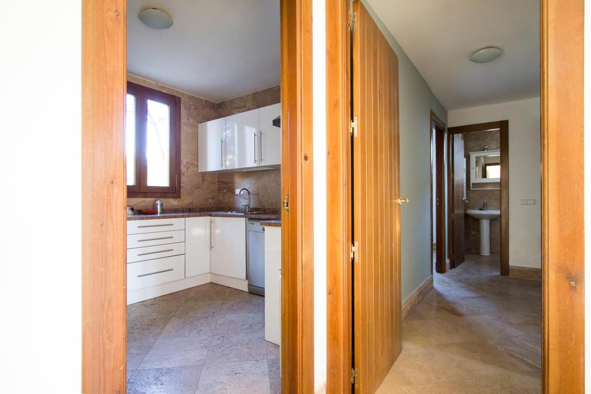 Apartamentos Villablino Arturo Soria Madrid Exterior photo